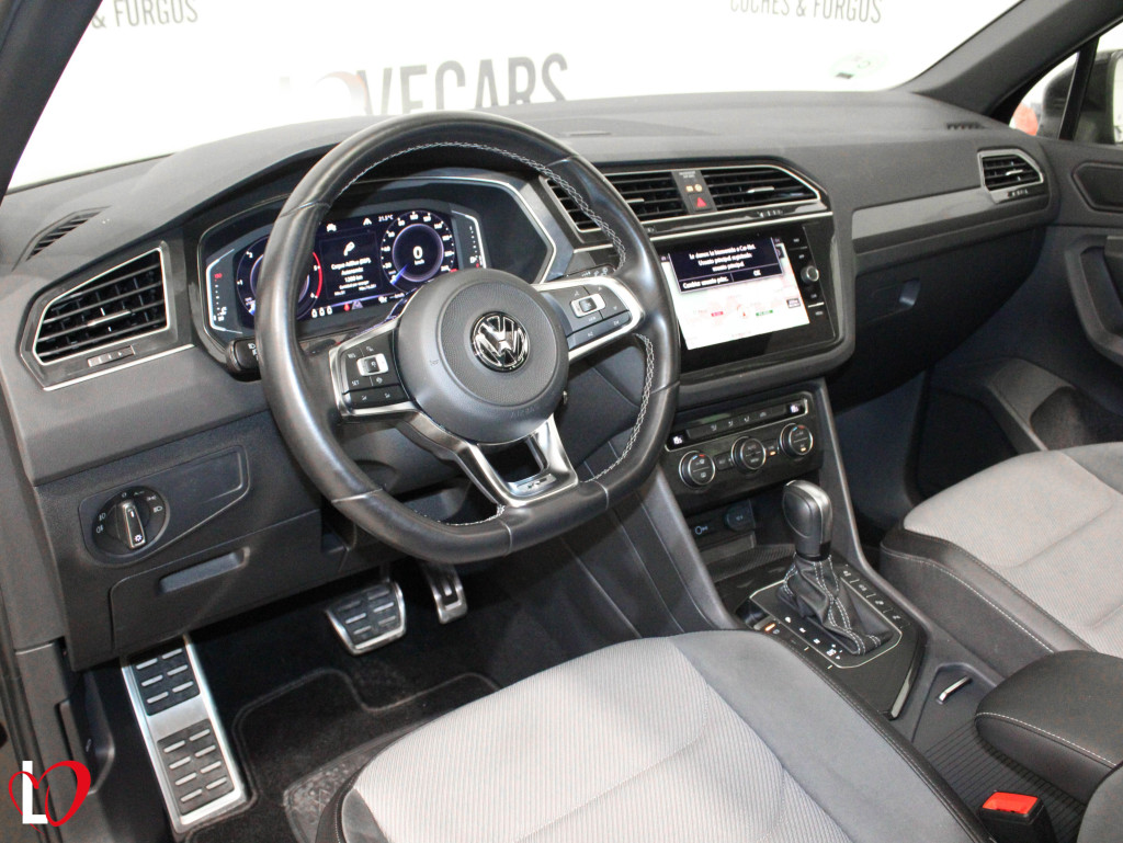 VOLKSWAGEN TIGUAN 2.0 TDI DSG R LINE TECHO 150 de segunda mano