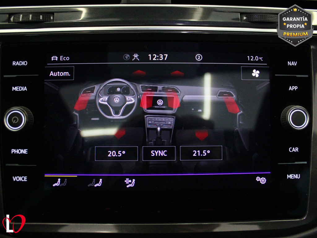 VOLKSWAGEN TIGUAN 2.0 TDI DSG R-LINE TECHO 150 de segunda mano