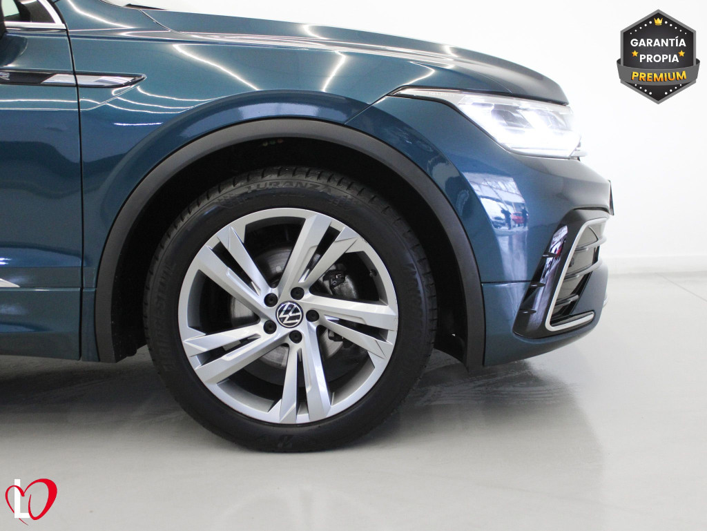 VOLKSWAGEN TIGUAN 2.0 TDI DSG R-LINE TECHO 150 de segunda mano