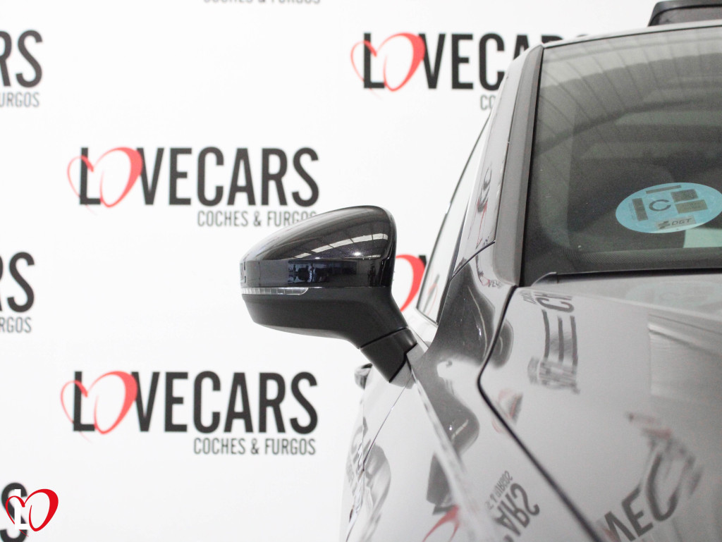 VOLKSWAGEN TIGUAN 2.0 TDI DSG R LINE TECHO 150 de segunda mano