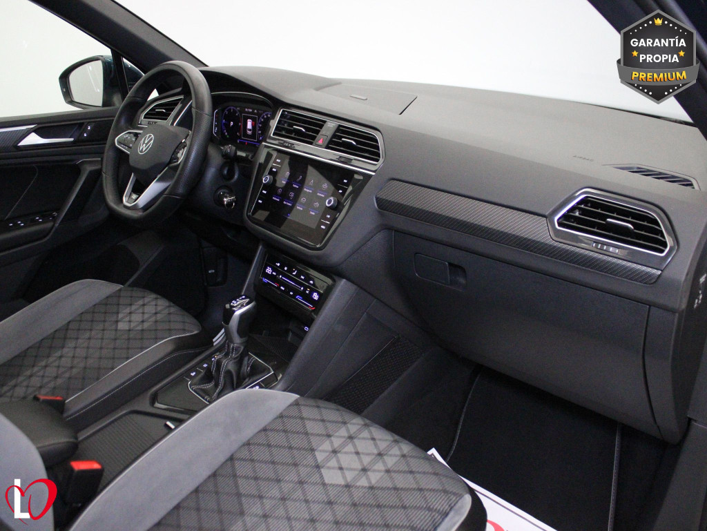 VOLKSWAGEN TIGUAN 2.0 TDI DSG R-LINE TECHO 150 de segunda mano