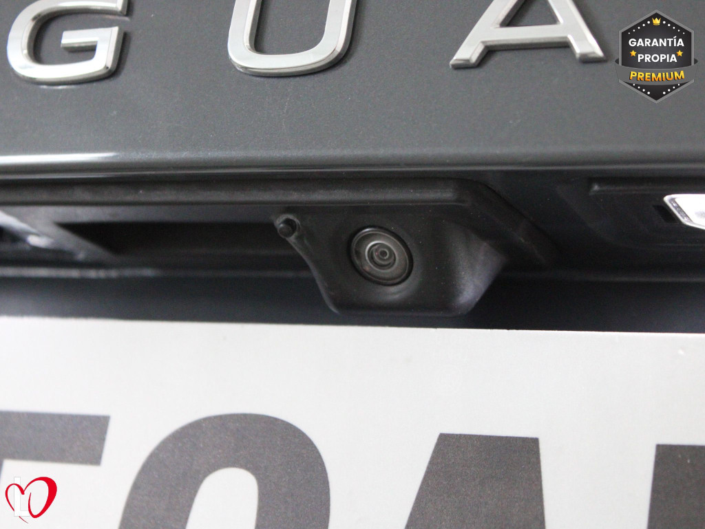 VOLKSWAGEN TIGUAN 2.0 TDI DSG R-LINE TECHO 150 de segunda mano