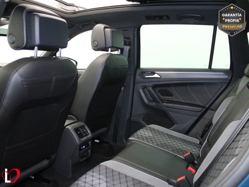 VOLKSWAGEN TIGUAN 2.0 TDI DSG R-LINE TECHO 150 de segunda mano