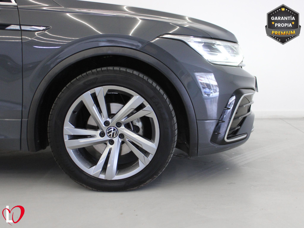 VOLKSWAGEN TIGUAN 2.0 TDI DSG R-LINE TECHO 150 de segunda mano