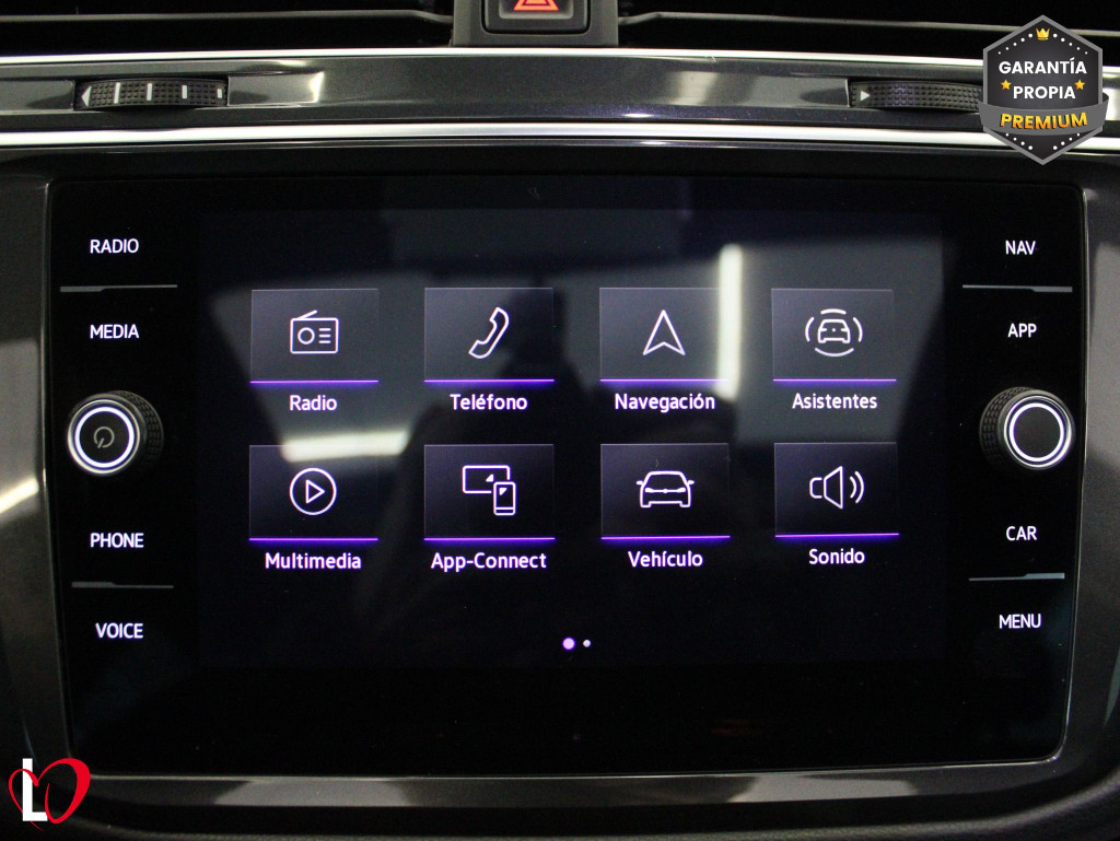 VOLKSWAGEN TIGUAN 2.0 TDI DSG R-LINE TECHO 150 de segunda mano