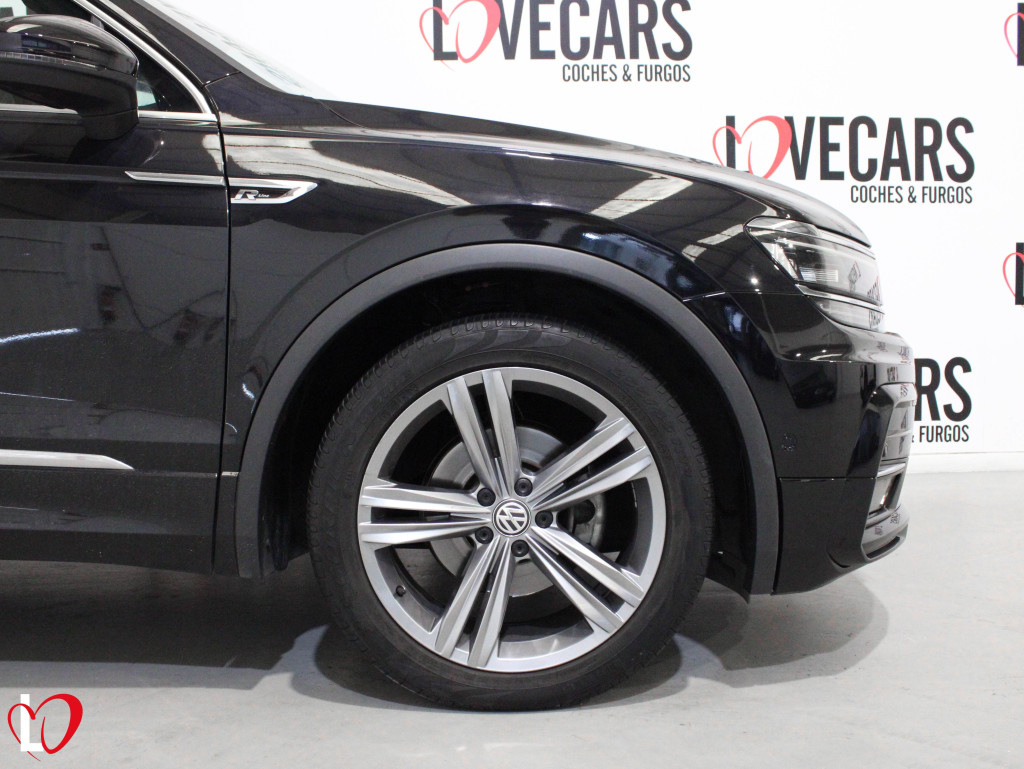 VOLKSWAGEN TIGUAN 2.0 TDI DSG R LINE TECHO 150 de segunda mano