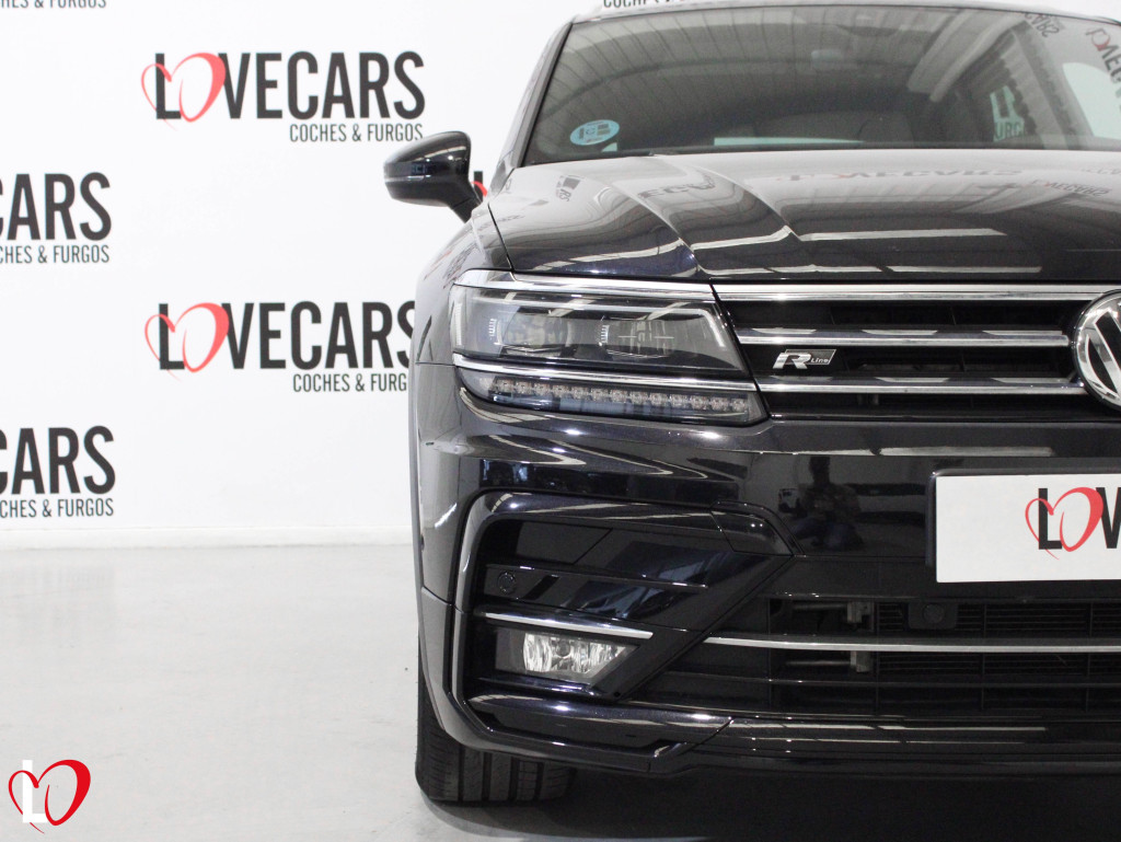 VOLKSWAGEN TIGUAN 2.0 TDI DSG R LINE TECHO 150 de segunda mano