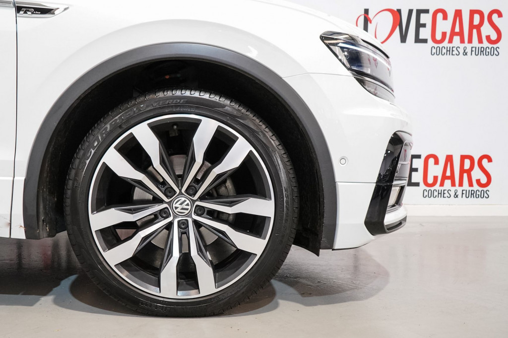 VOLKSWAGEN TIGUAN 2.0 TDI DSG R-LINE TECHO de segunda mano