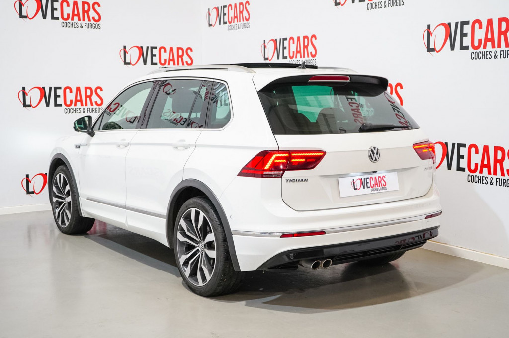 VOLKSWAGEN TIGUAN 2.0 TDI DSG R-LINE TECHO de segunda mano