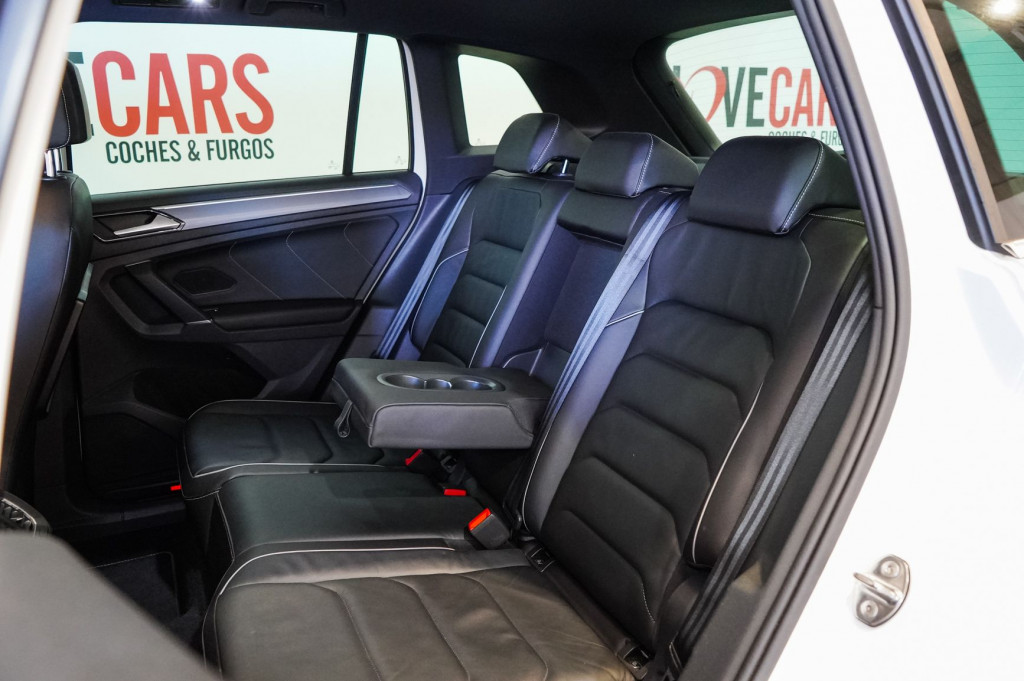 VOLKSWAGEN TIGUAN 2.0 TDI DSG R-LINE TECHO de segunda mano