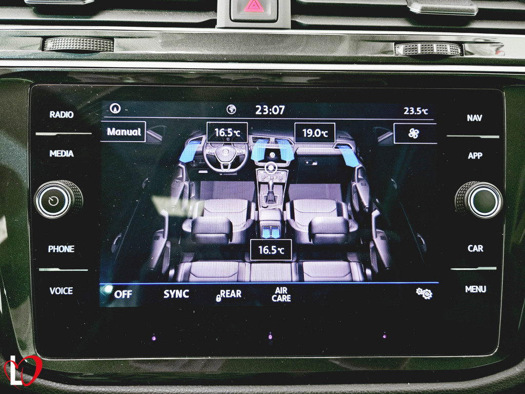 VOLKSWAGEN TIGUAN 2.0 TDI DSG SPORT TECHO 150 de segunda mano
