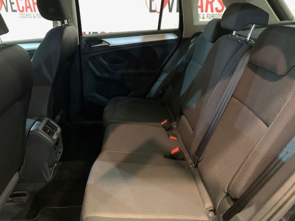 VOLKSWAGEN TIGUAN 2.0 TDI EDITION 115CV de segunda mano