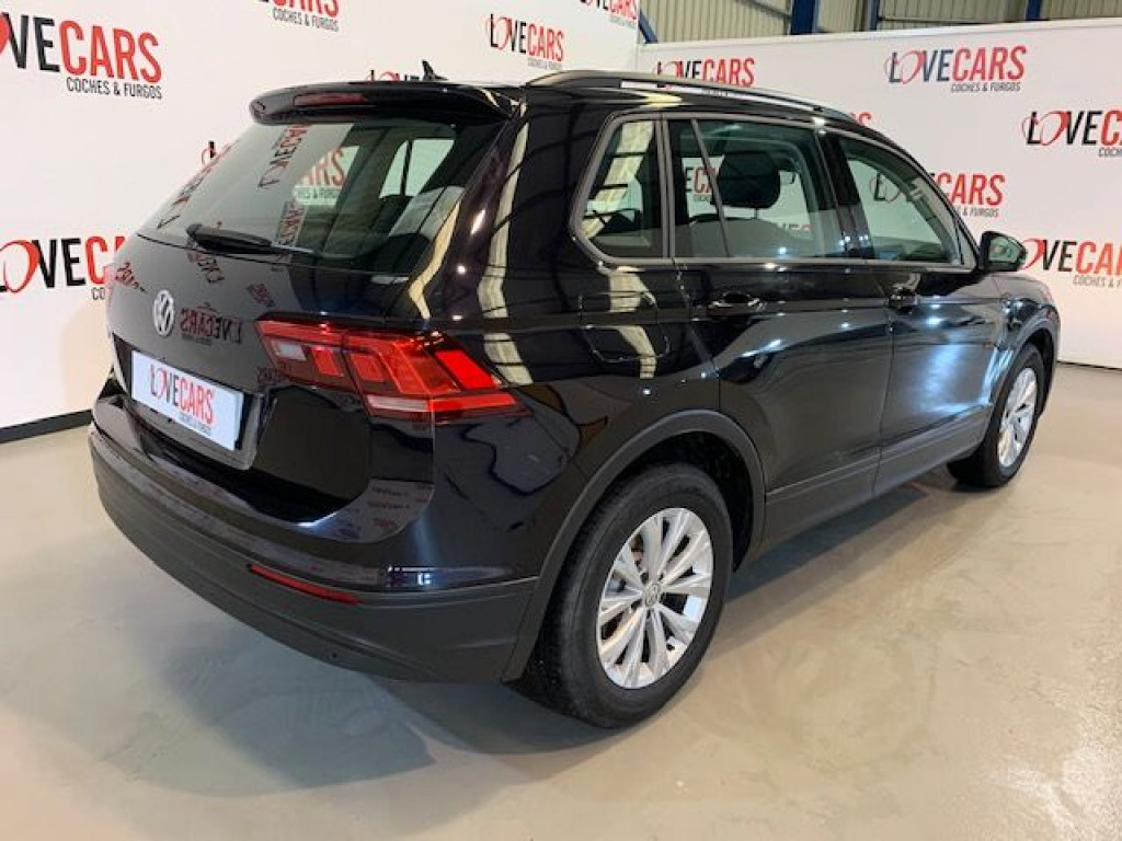 VOLKSWAGEN TIGUAN 2.0 TDI EDITION 115CV de segunda mano