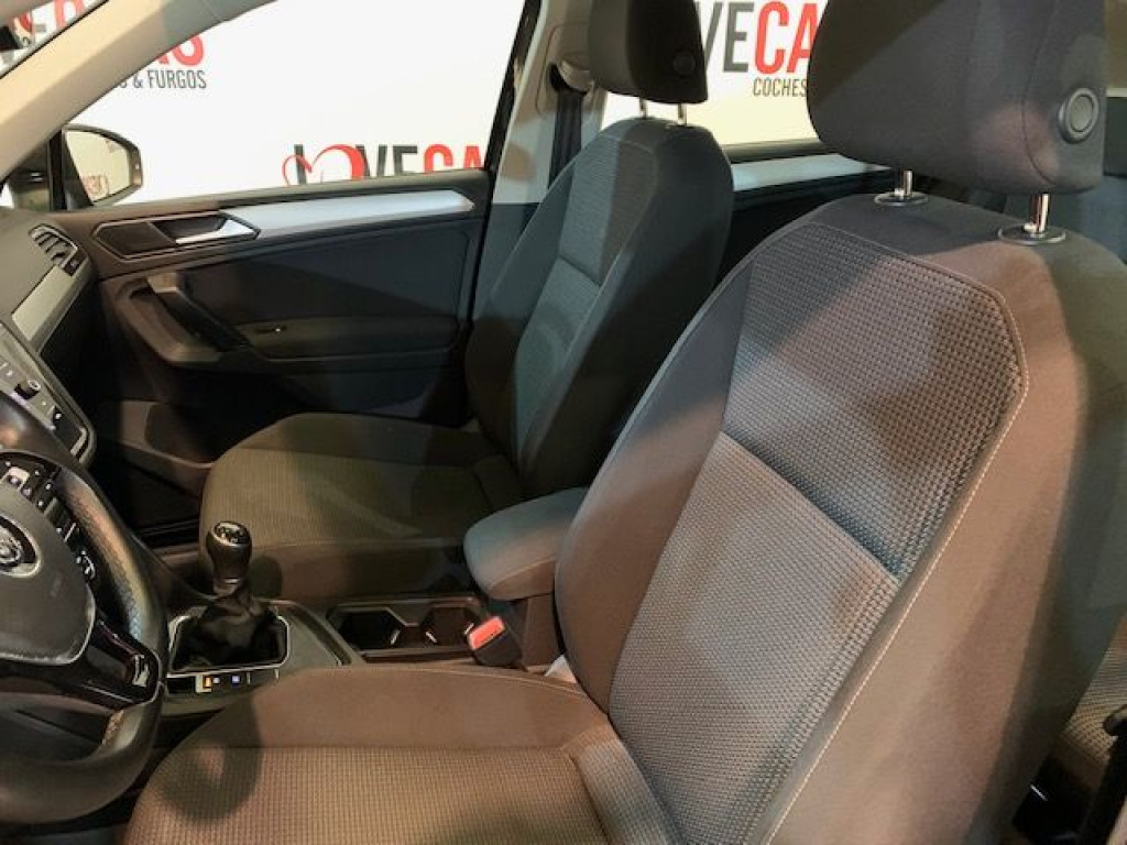 VOLKSWAGEN TIGUAN 2.0 TDI EDITION 115CV de segunda mano
