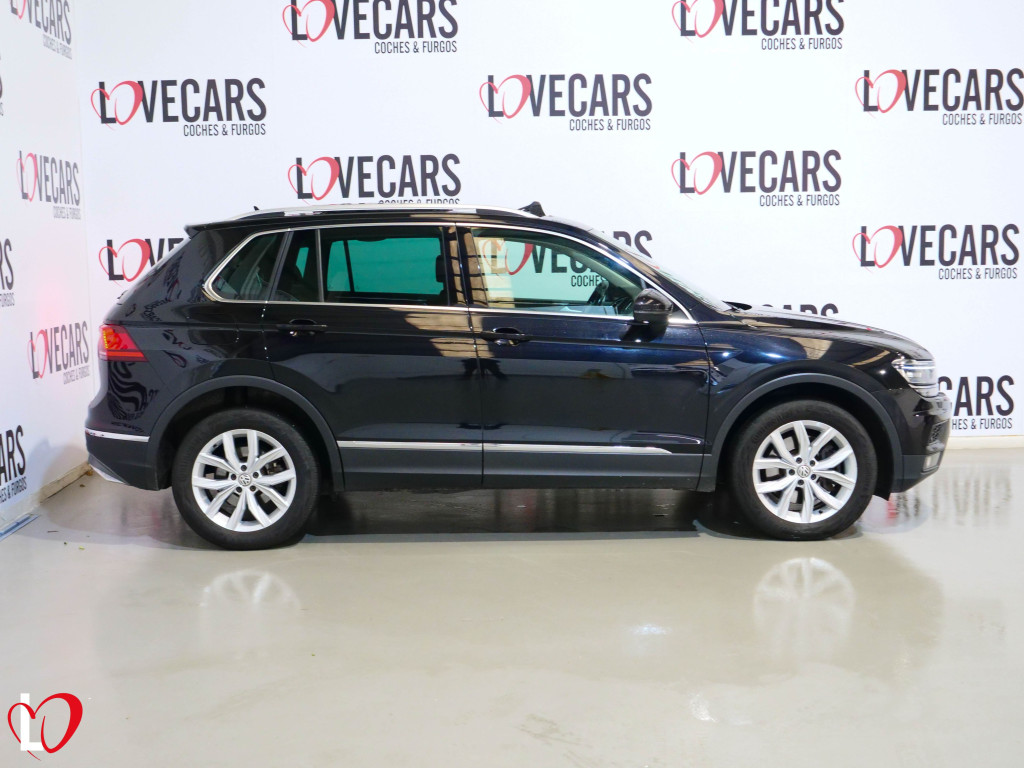 VOLKSWAGEN TIGUAN 2.0 TDI HIGHLINE 4MOTION TECHO 240 de segunda mano