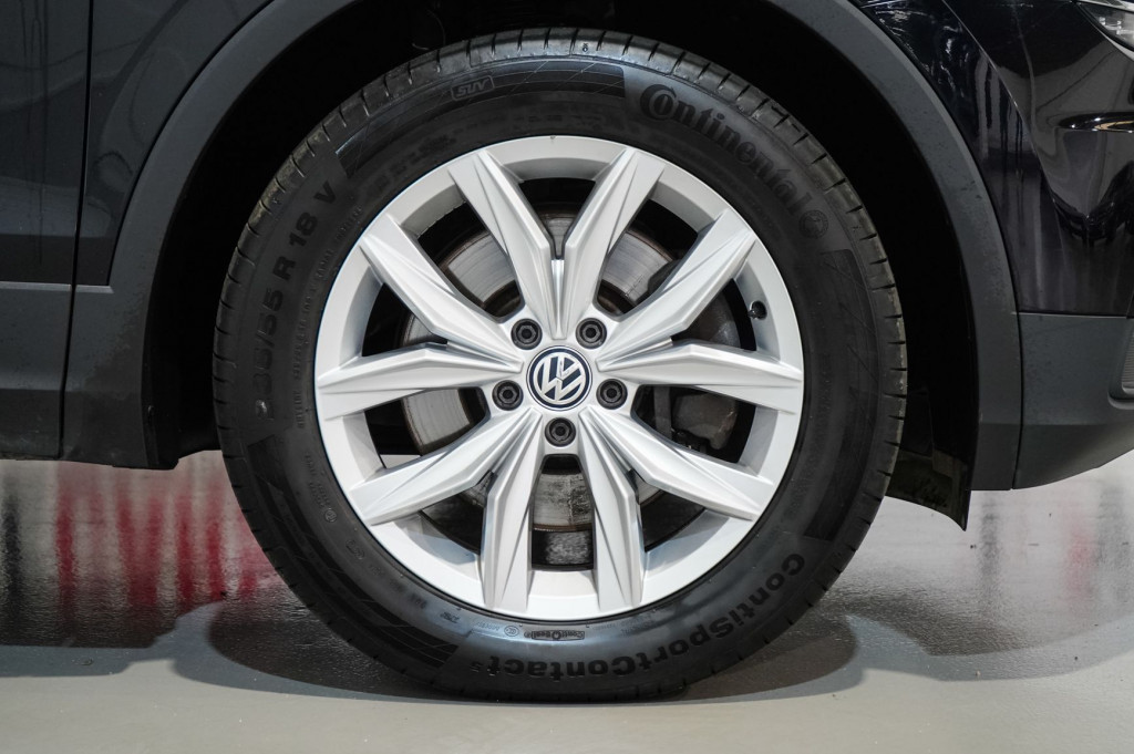 VOLKSWAGEN TIGUAN 2.0 TDI HIGHLINE 4MOTION TECHO 240 de segunda mano