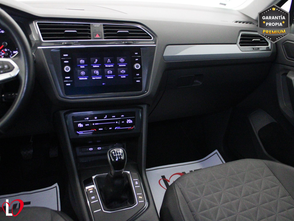 VOLKSWAGEN TIGUAN 2.0 TDI LIFE 6 VEL 150 de segunda mano