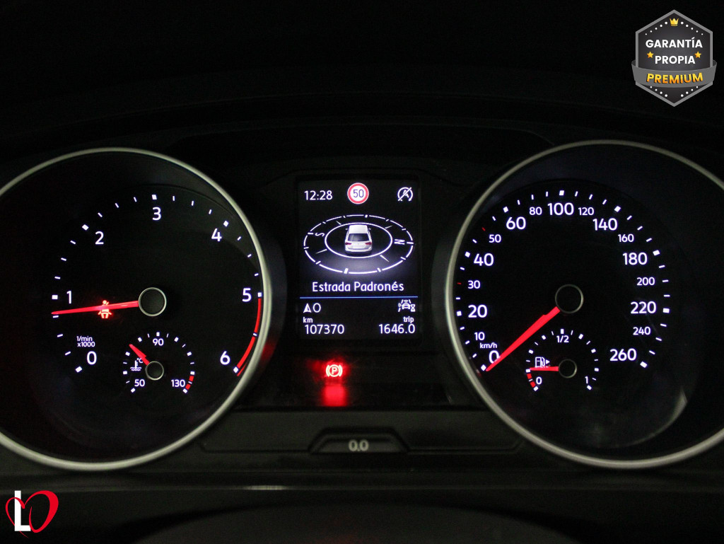 VOLKSWAGEN TIGUAN 2.0 TDI LIFE 6 VEL 150 de segunda mano