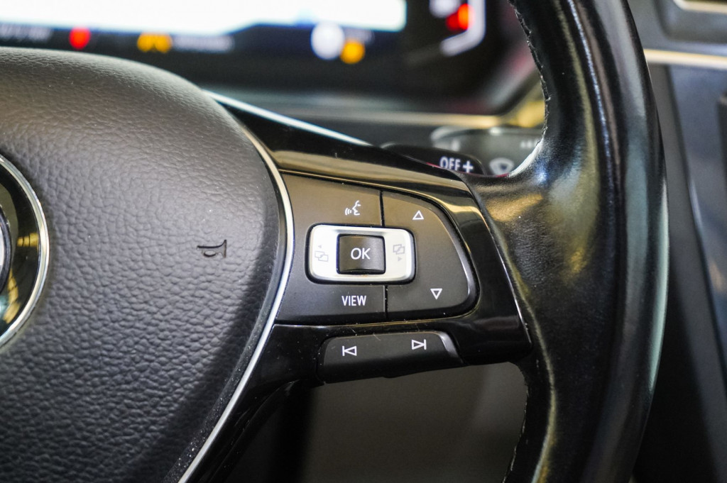 VOLKSWAGEN TIGUAN ALLSPACE 2.0 TDI DSG  7 CARAT TECHO 150 de segunda mano