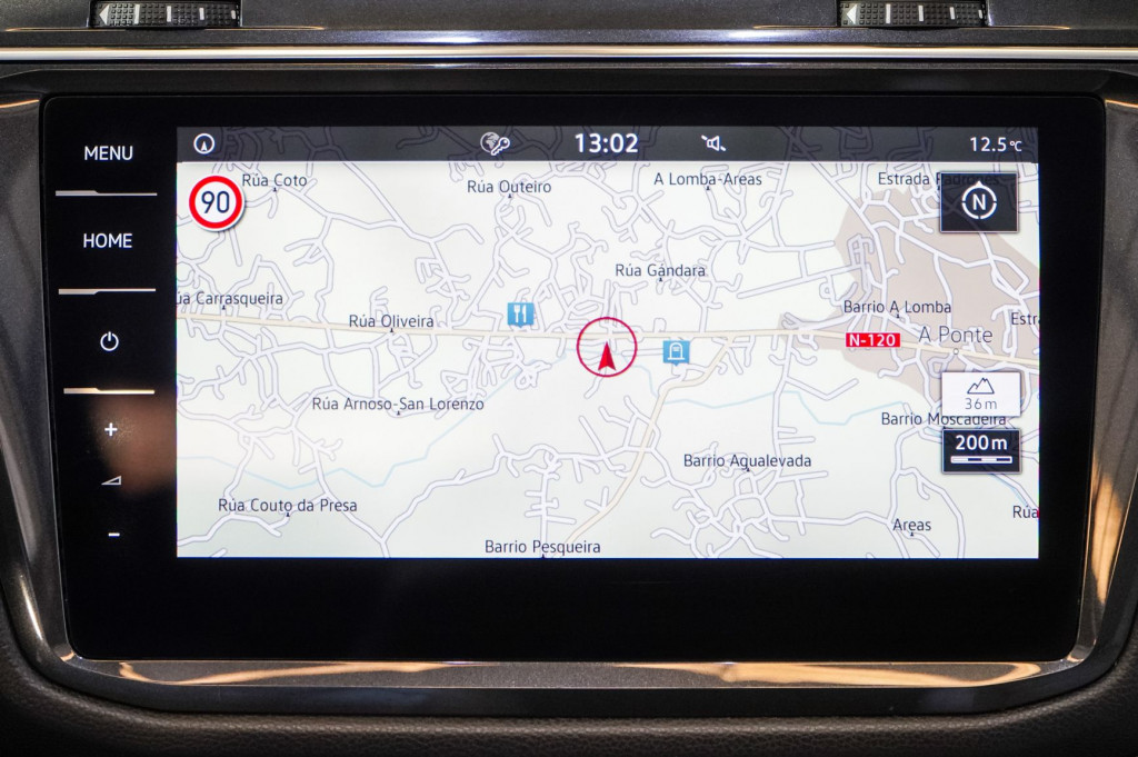 VOLKSWAGEN TIGUAN ALLSPACE 2.0 TDI DSG  7 CARAT TECHO 150 de segunda mano