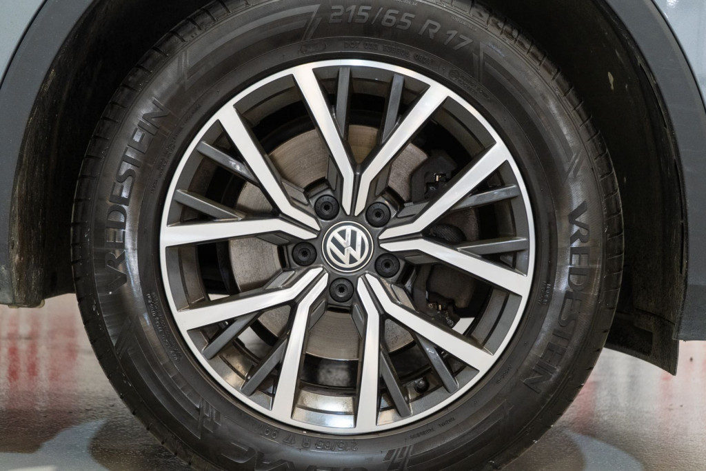 VOLKSWAGEN TIGUAN ALLSPACE 2.0 TDI DSG  7 PLAZAS 150 de segunda mano