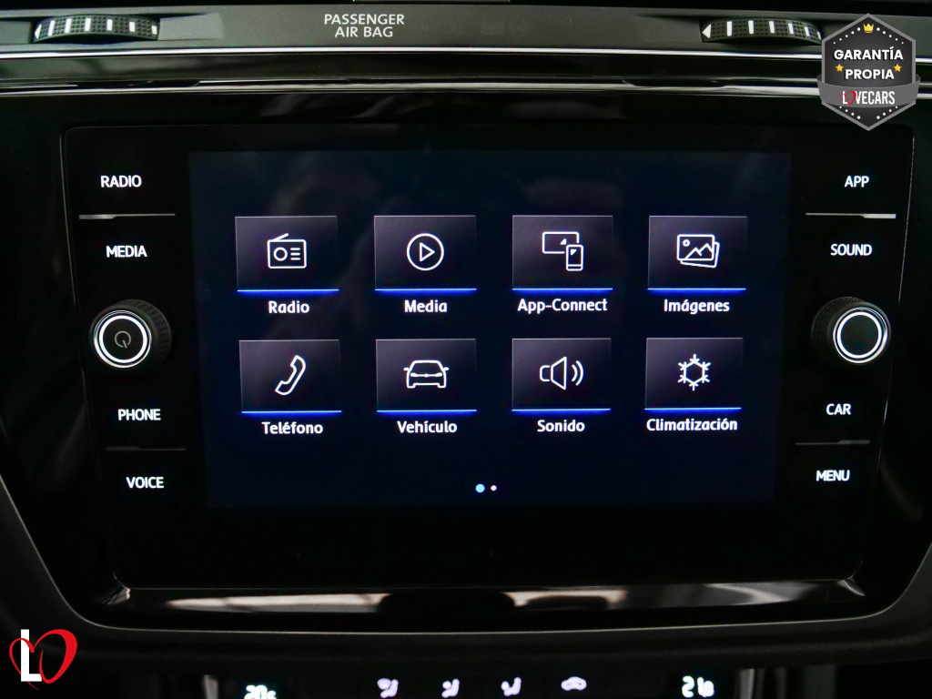 VOLKSWAGEN TOURAN 1.6 TDI BMT ADVANCE TECHO 115 de segunda mano