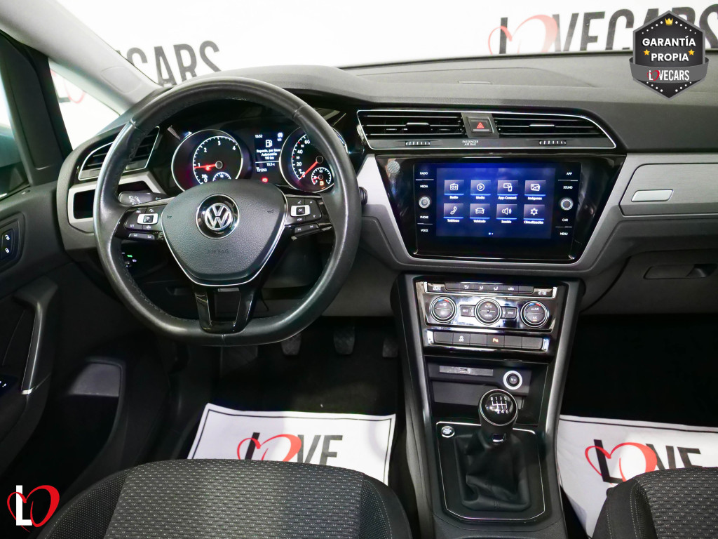 VOLKSWAGEN TOURAN 1.6 TDI BMT ADVANCE TECHO 115 de segunda mano