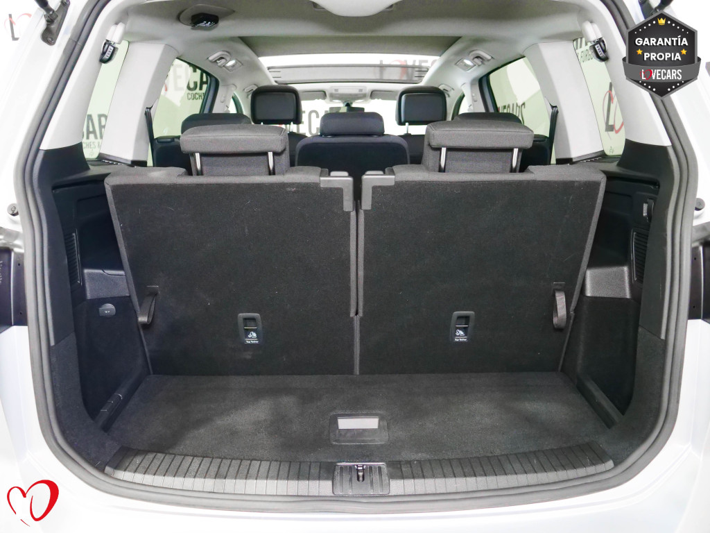 VOLKSWAGEN TOURAN 1.6 TDI BMT ADVANCE TECHO 115 de segunda mano