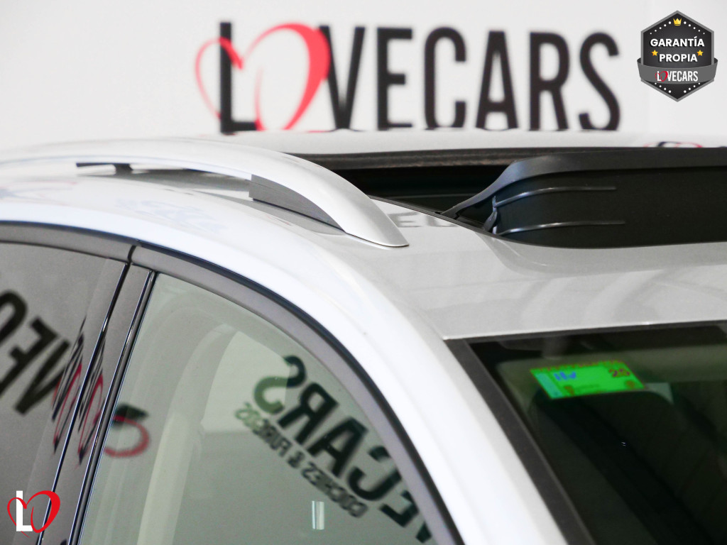 VOLKSWAGEN TOURAN 1.6 TDI BMT ADVANCE TECHO 115 de segunda mano