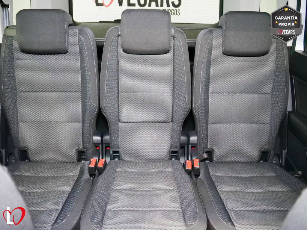 VOLKSWAGEN TOURAN 1.6 TDI BMT ADVANCE TECHO 115 de segunda mano