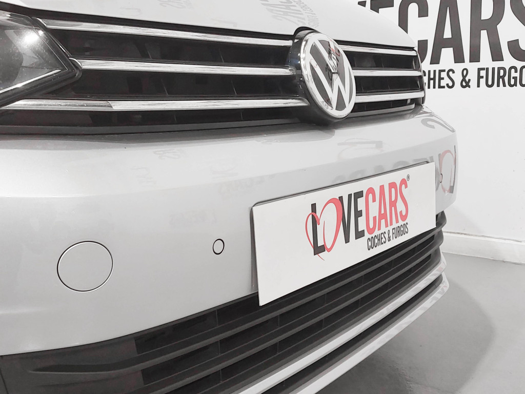 VOLKSWAGEN TOURAN 1.6 TDI DSG 7 BUSINESS 115 de segunda mano