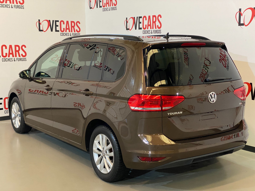 VOLKSWAGEN TOURAN 1.6 TDI DSG BUSINESS  115CV de segunda mano