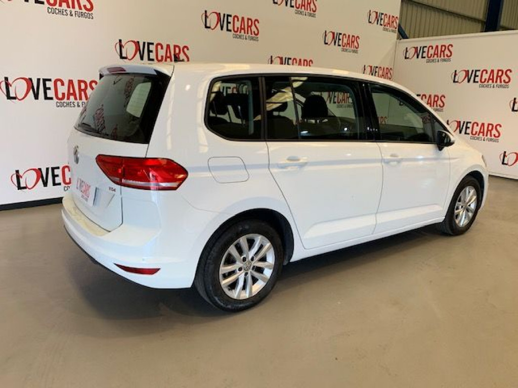 VOLKSWAGEN TOURAN 1.6 TDI EDITION DSG de segunda mano