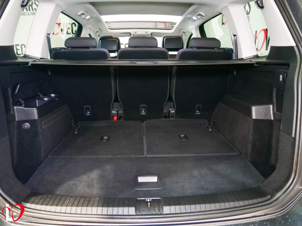 VOLKSWAGEN TOURAN 2.0 TDI ADVANCE 7 PLAZAS TECHO 150 de segunda mano