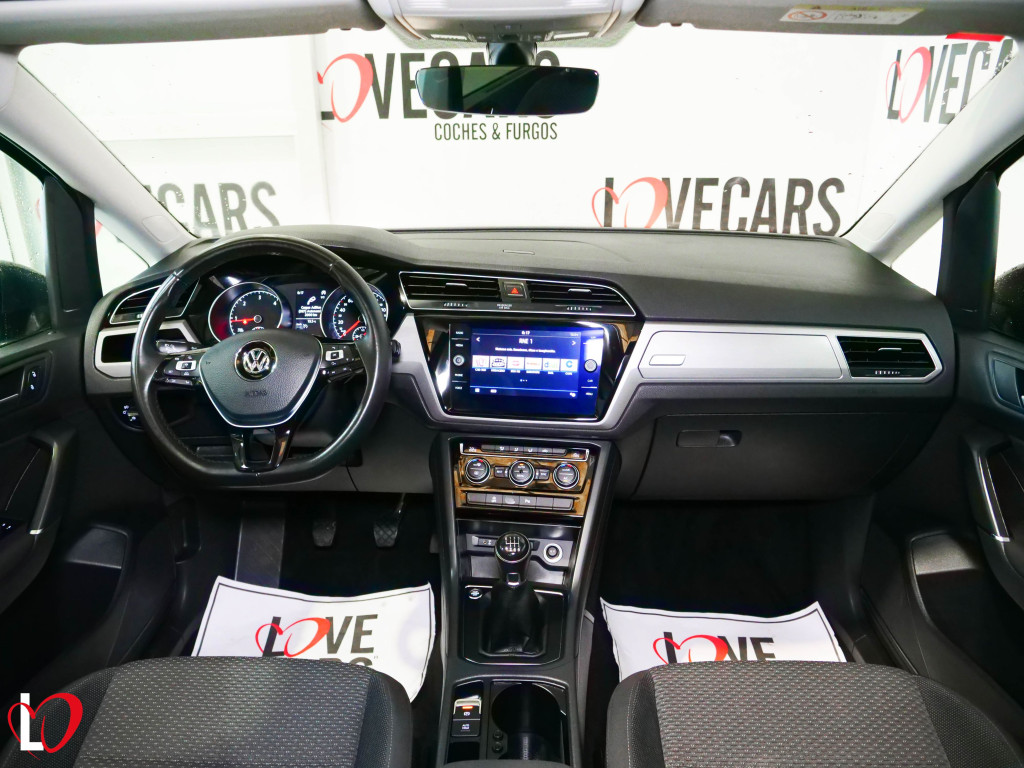 VOLKSWAGEN TOURAN 2.0 TDI ADVANCE 7 PLAZAS TECHO 150 de segunda mano