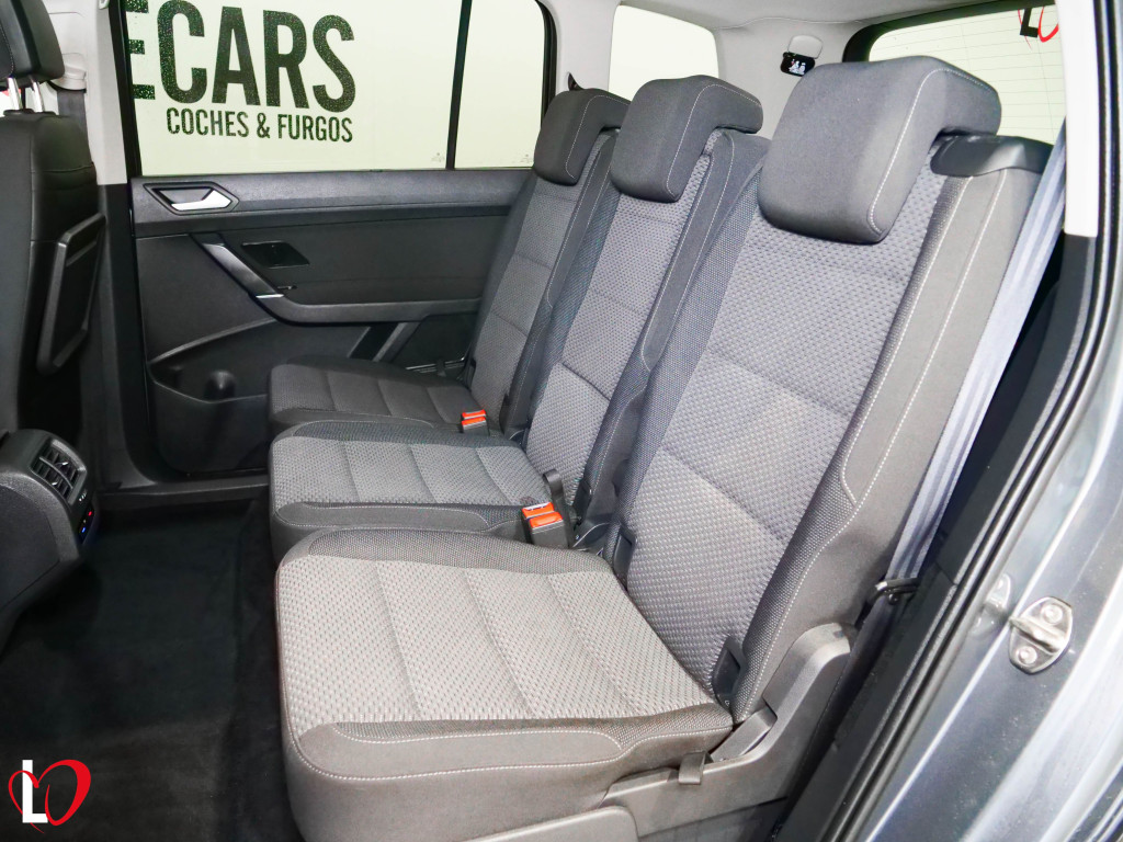 VOLKSWAGEN TOURAN 2.0 TDI ADVANCE 7 PLAZAS TECHO 150 de segunda mano