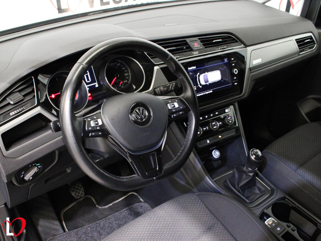 VOLKSWAGEN TOURAN 2.0 TDI ADVANCE BMT 7 PLAZAS 150 de segunda mano