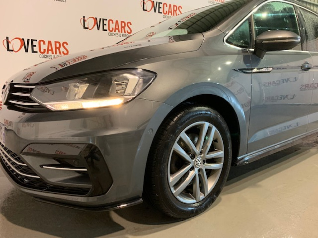 VOLKSWAGEN TOURAN 2.0 TDI BLUMOTION R LINE 190CV de segunda mano