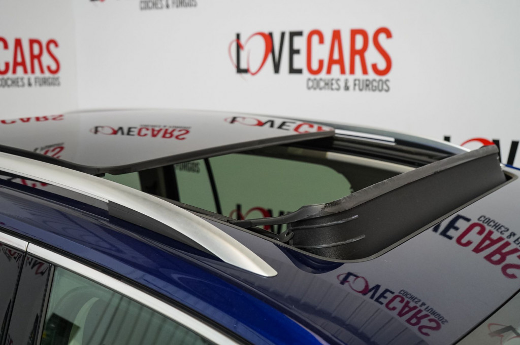 VOLKSWAGEN TOURAN 2.0 TDI CARAT TECHO 150 de segunda mano