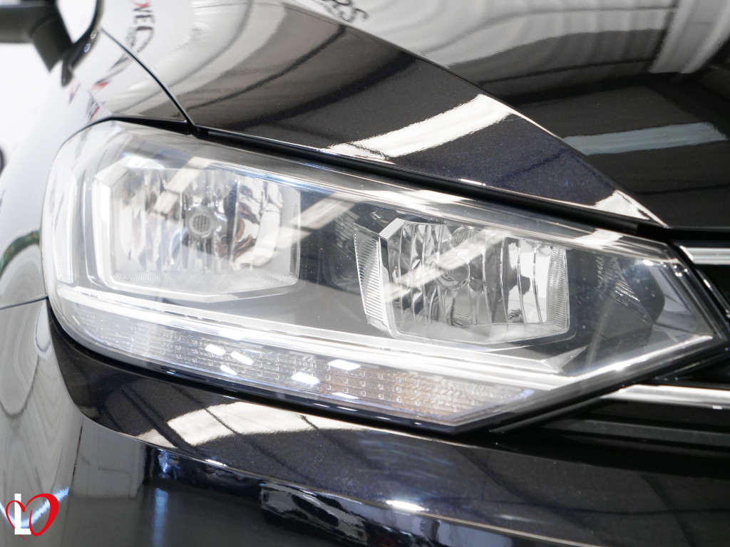VOLKSWAGEN TOURAN 2.0 TDI CR ADVANCE TECHO BMT 150 de segunda mano