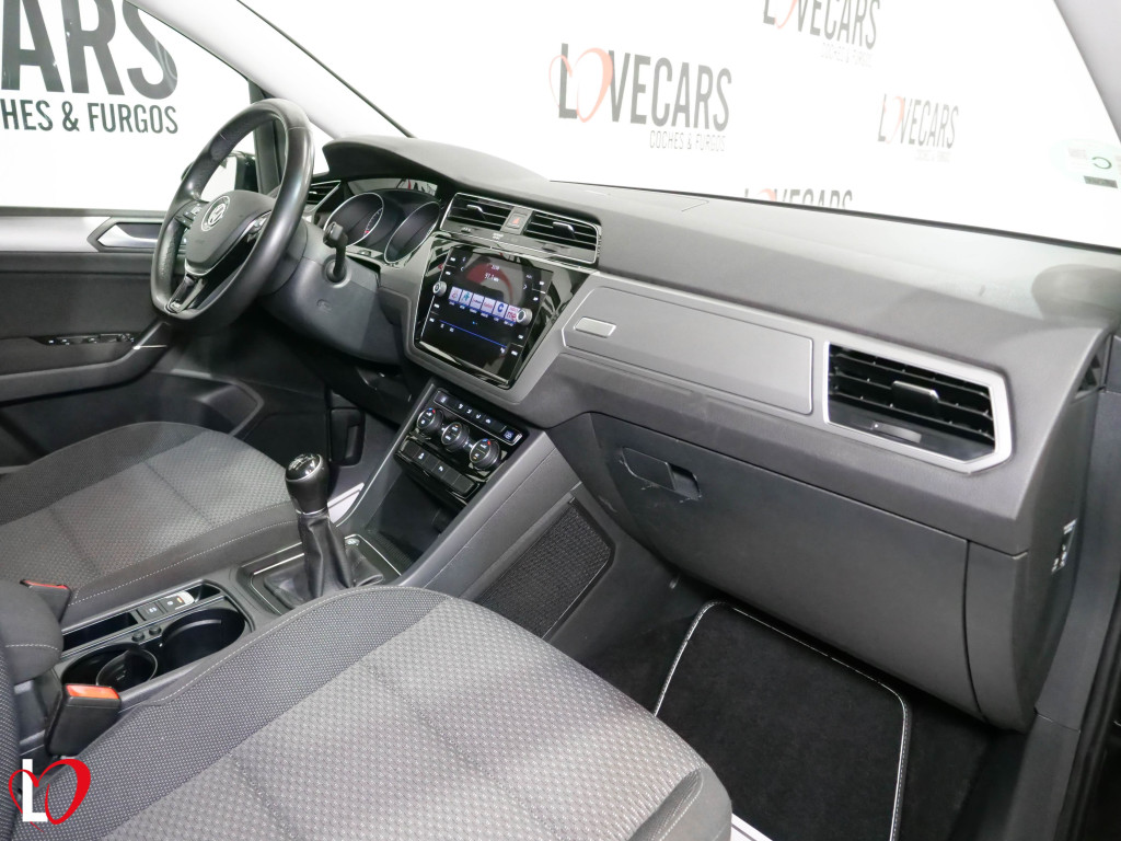 VOLKSWAGEN TOURAN 2.0 TDI CR ADVANCE TECHO BMT 150 de segunda mano