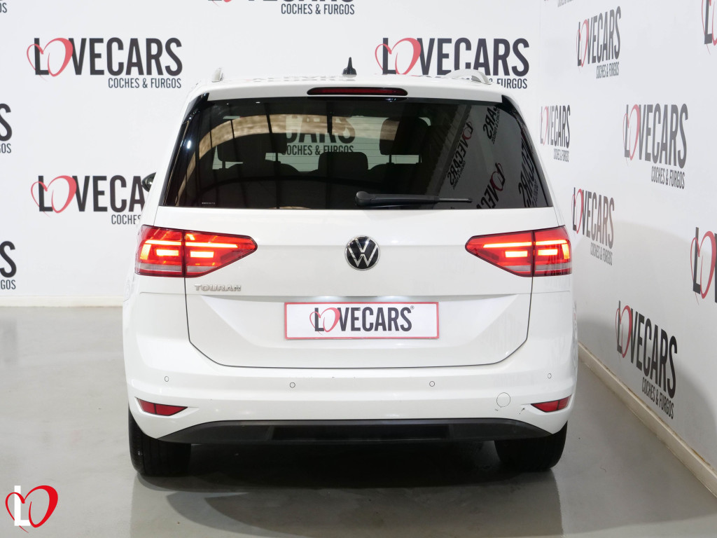 VOLKSWAGEN TOURAN 2.0 TDI DSG-7 CARAT 115 de segunda mano