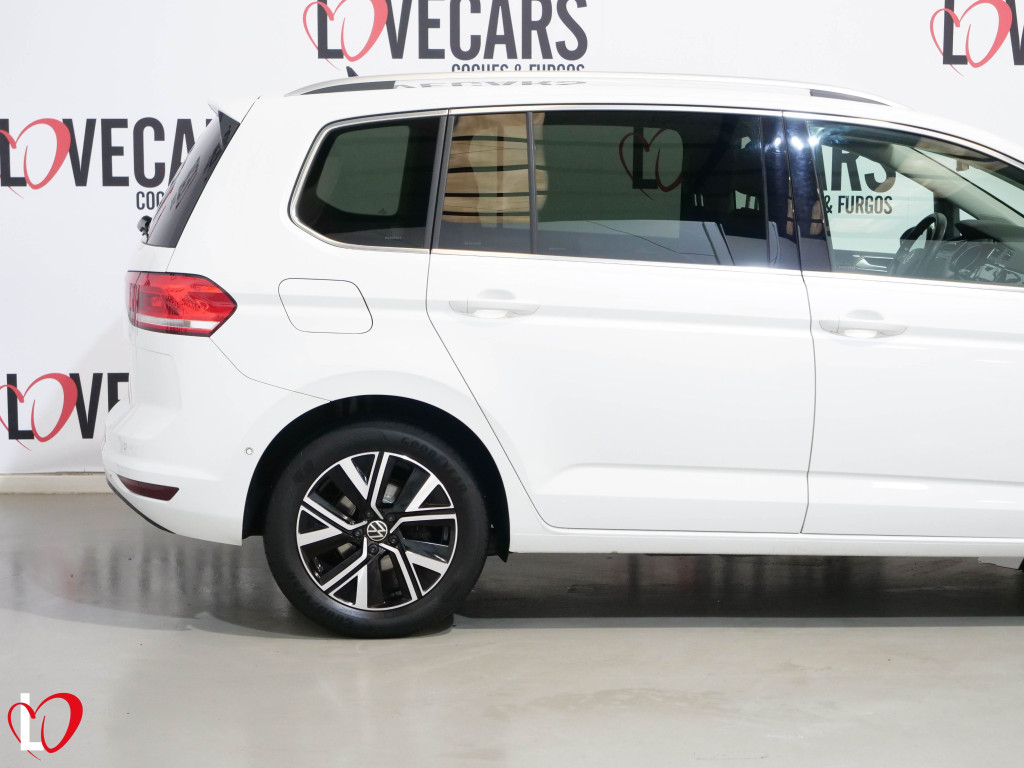 VOLKSWAGEN TOURAN 2.0 TDI DSG-7 CARAT 115 de segunda mano
