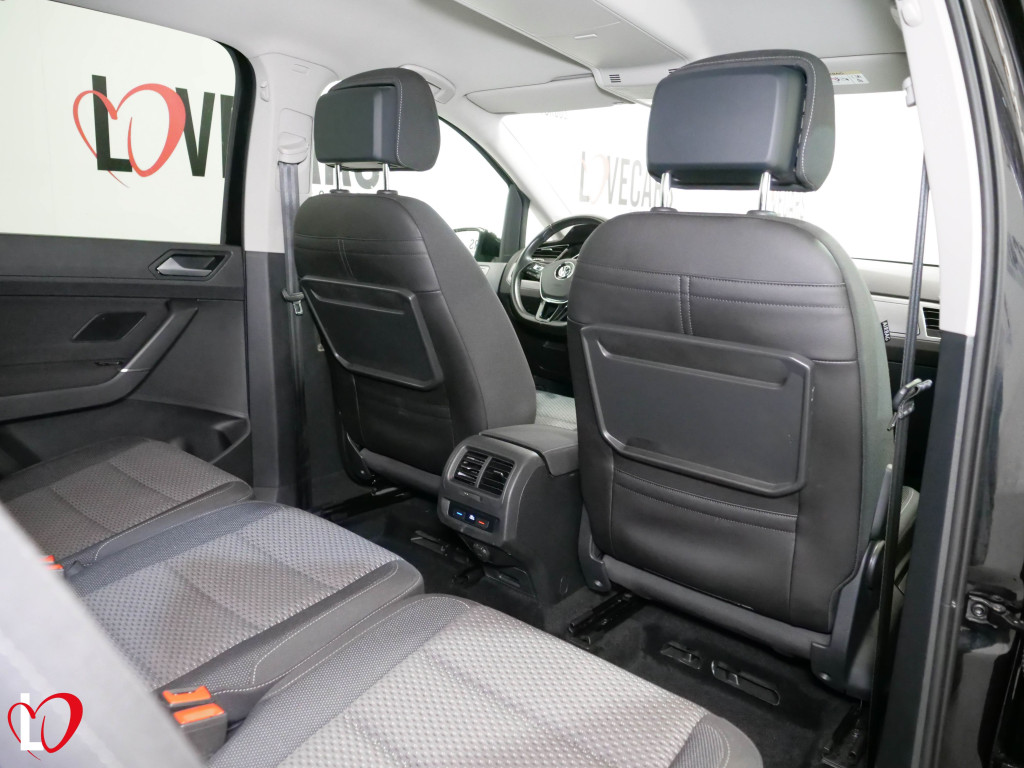 VOLKSWAGEN TOURAN 2.0 TDI DSG LOUNGE 115 de segunda mano