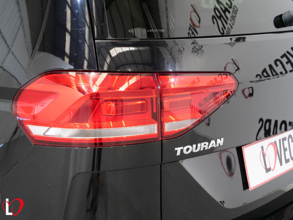 VOLKSWAGEN TOURAN 2.0 TDI DSG LOUNGE 115 de segunda mano