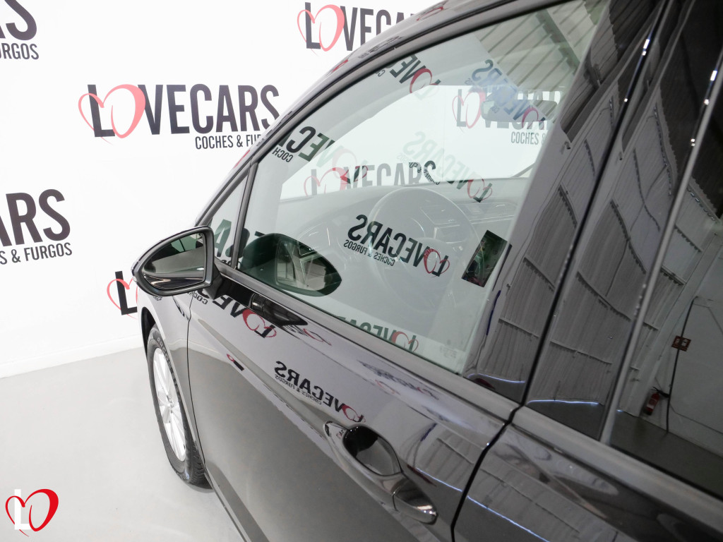 VOLKSWAGEN TOURAN 2.0 TDI DSG LOUNGE 115 de segunda mano