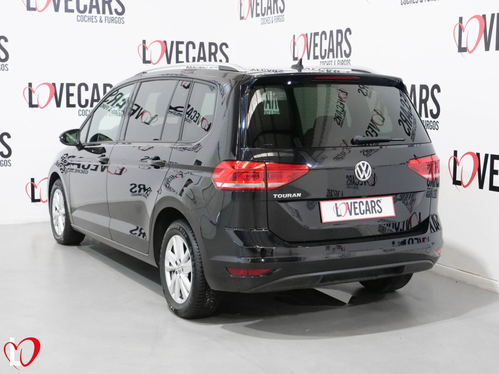VOLKSWAGEN TOURAN 2.0 TDI DSG LOUNGE 115 de segunda mano