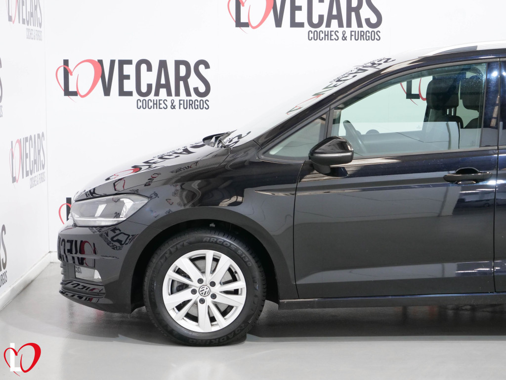 VOLKSWAGEN TOURAN 2.0 TDI DSG LOUNGE 115 de segunda mano