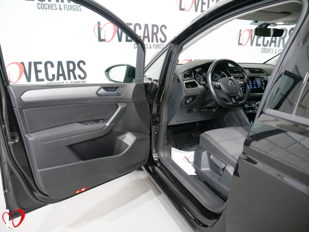 VOLKSWAGEN TOURAN 2.0 TDI DSG LOUNGE 115 de segunda mano