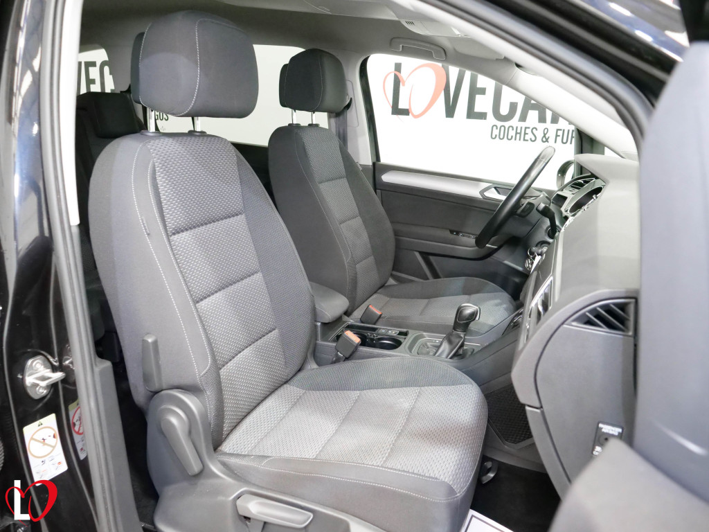 VOLKSWAGEN TOURAN 2.0 TDI DSG LOUNGE 115 de segunda mano